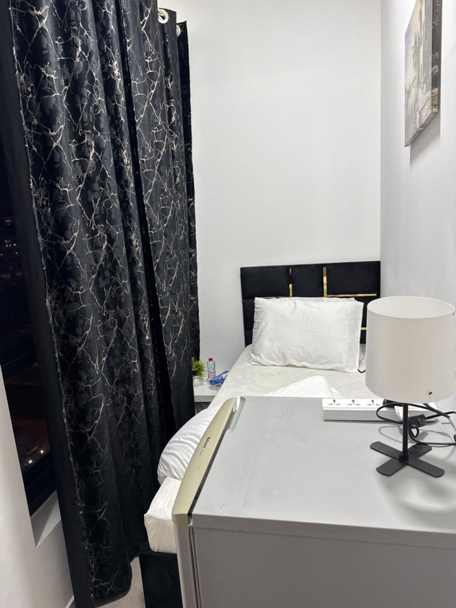 Four Stars Hostel Dubaj Exteriér fotografie